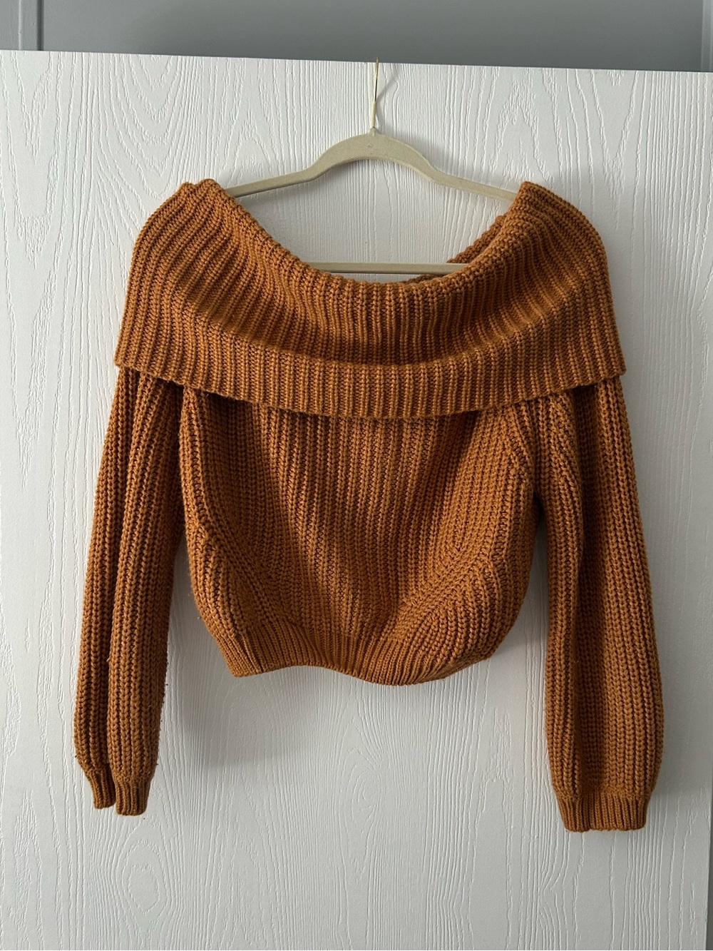 Lulus sweater